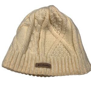 COLUMBIA WHITE FLORAL KNIT BEANIE HAT WOMEN'S one size